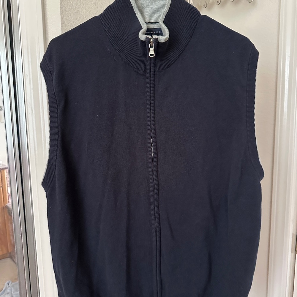 Tommy Hilfiger Men's Navy Zip-Up Sweater Vest
